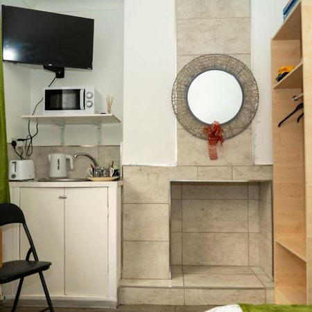 Amarillys Guest House Престън Екстериор снимка