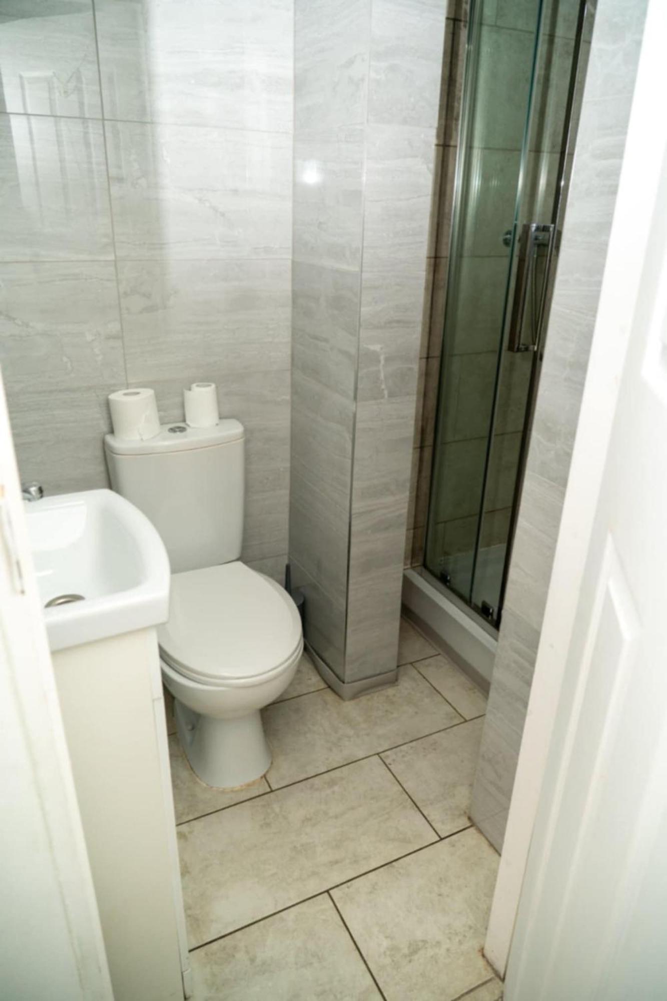 Amarillys Guest House Престън Екстериор снимка